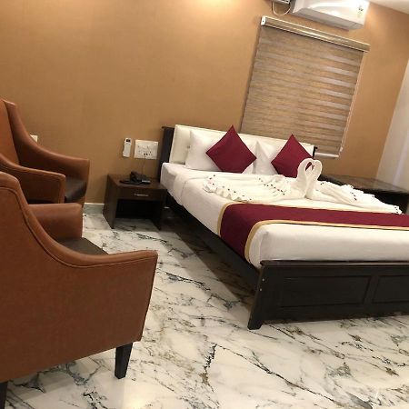 Eshanya Comforts Attibele Exterior foto